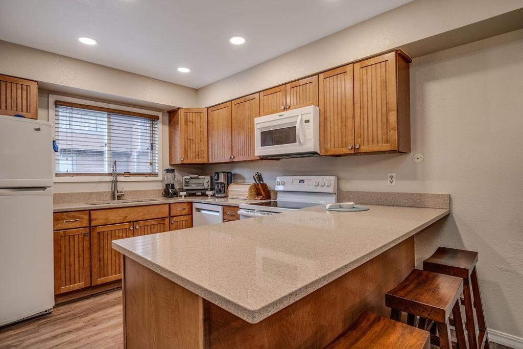 Townhome Four O'clock